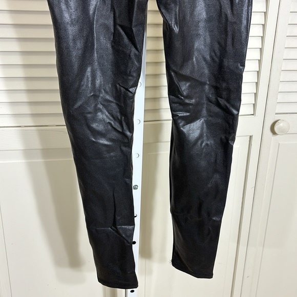 NWT Spanx Faux Leather Leggings Black Large Petite - Picture 13 of 15